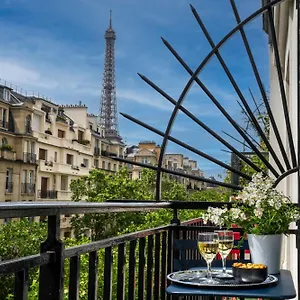 Le Cercle Tour Eiffel 3*, Paris France